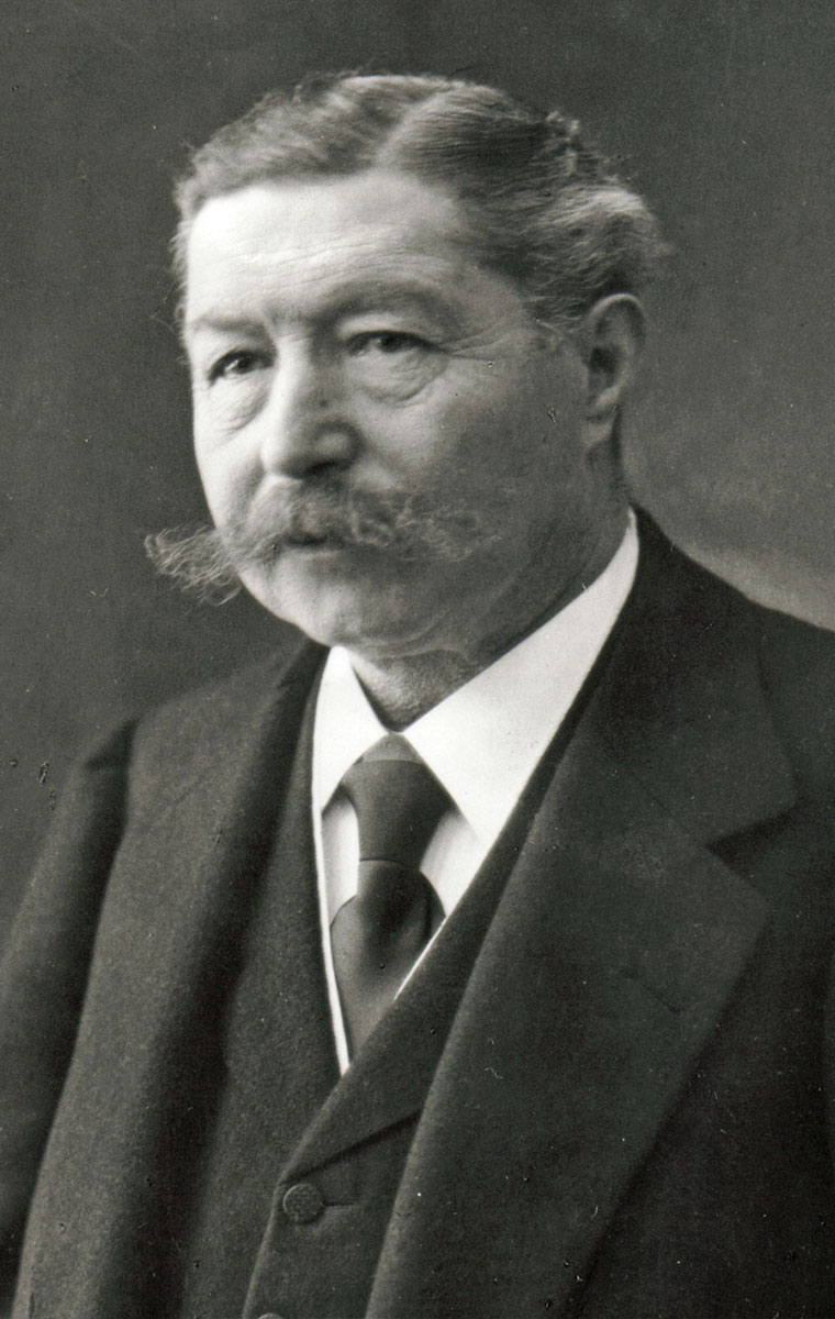 Gustav Strupp