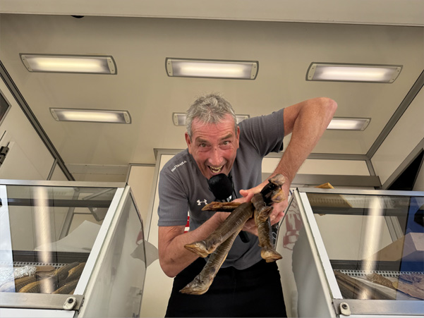 Unterhaltung für Groß und Klein! Marktschreier vom 10. bis 12. April 2026 auf dem Meininger Marktplatz